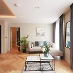 Entire 2 Bed - No. 44 - The Cosy Collection Ltd