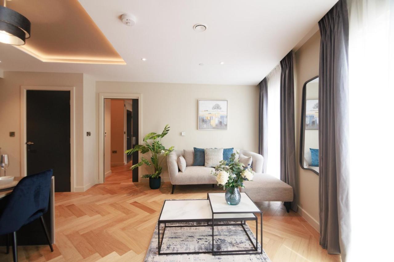 Entire 2 Bed - No. 44 - The Cosy Collection Ltd